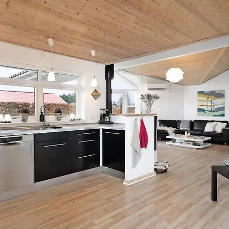 펜션 3 Bedroom Pet Friendly In Juelsminde *