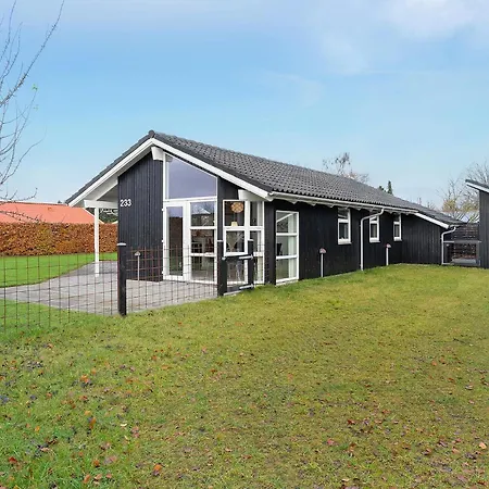 3 Bedroom Pet Friendly In Juelsminde Sonderby (Midtjylland)